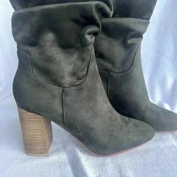 CCOCCI Darby Army Green Suede Heeled Slouch Boot Size 8 . Never worn. - Picture 2 of 11